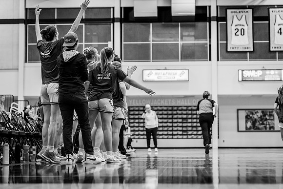 UWS WBB vs Carleton-93