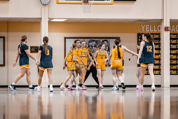 UWS WBB vs Carleton-94
