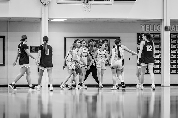 UWS WBB vs Carleton-95