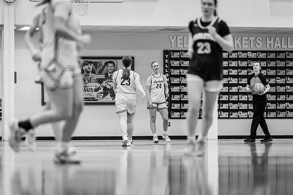 UWS WBB vs Carleton-81