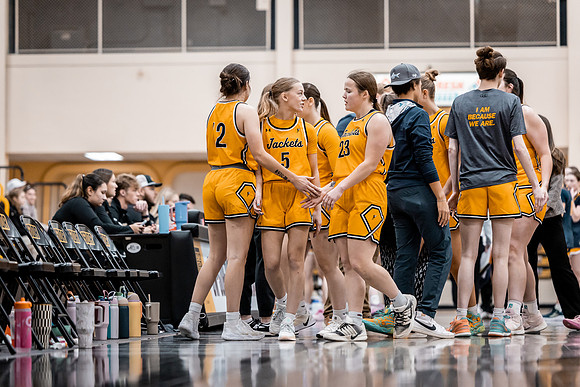 UWS WBB vs Carleton-114