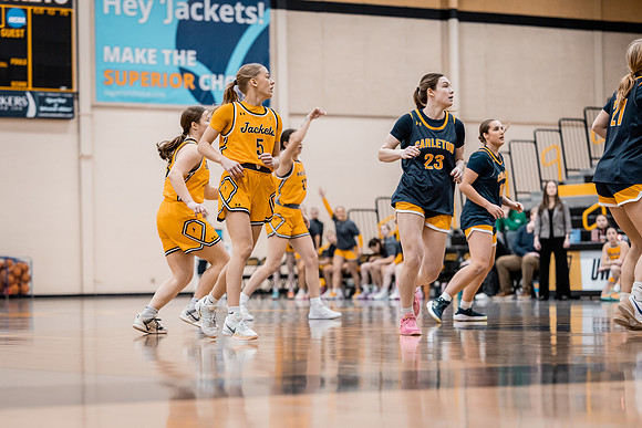 UWS WBB vs Carleton-25