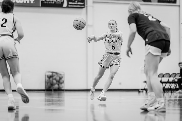 UWS WBB vs Carleton-30