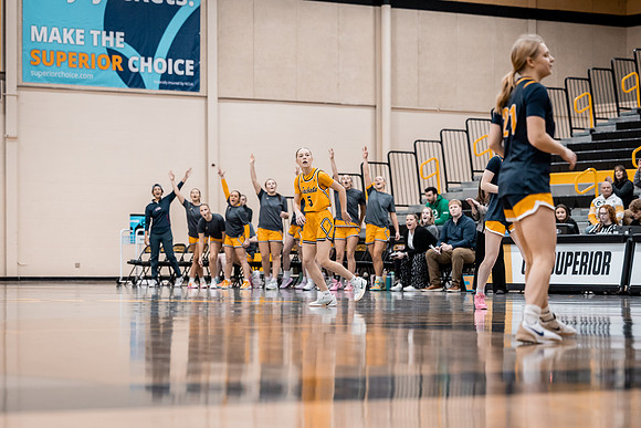 UWS WBB vs Carleton-23