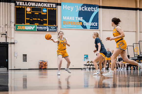 UWS WBB vs Carleton-34