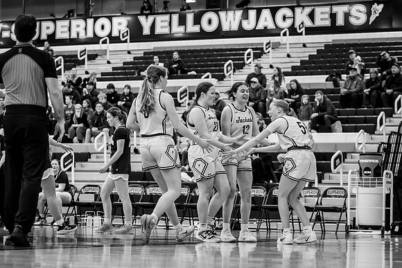 UWS WBB vs Carleton-38