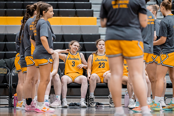 UWS WBB vs Carleton-8