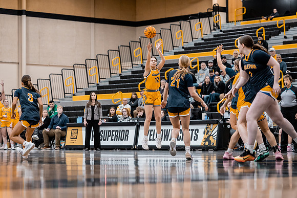 UWS WBB vs Carleton-72