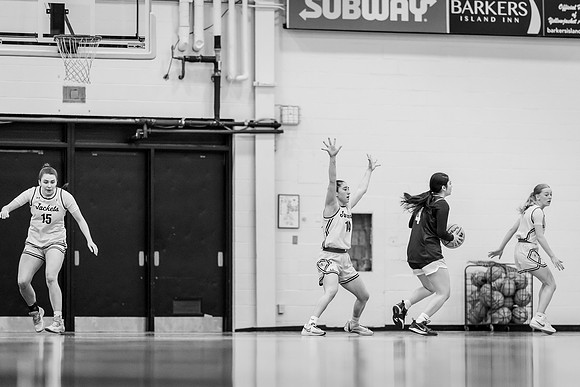 UWS WBB vs Carleton-49