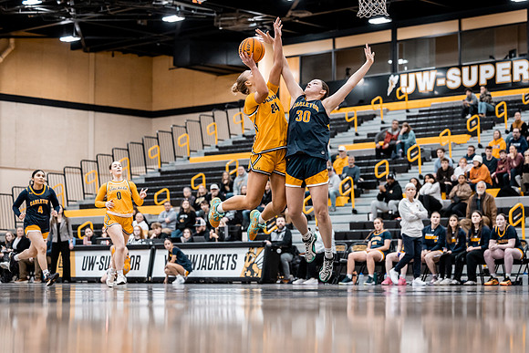 UWS WBB vs Carleton-60