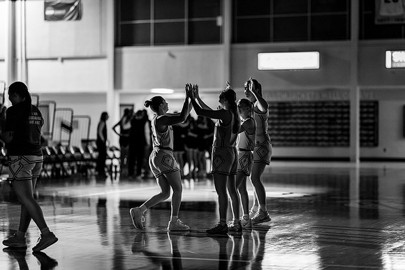 UWS WBB vs LU-25