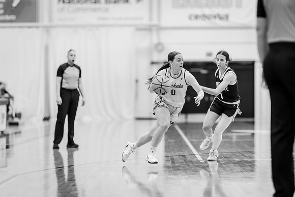 UWS WBB vs LU-11