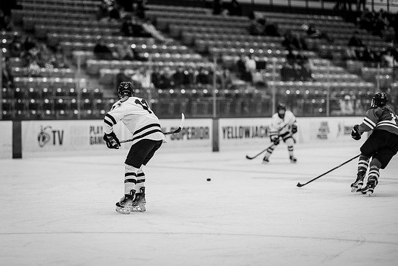 UWS WHKY vs UWRF -52