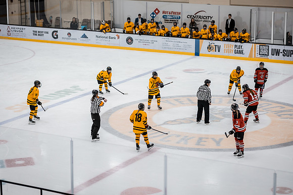 UWS WHKY vs UWRF -70