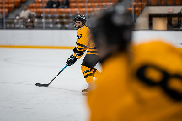 UWS WHKY vs UWRF -13