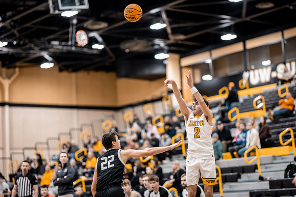 UWS MBB vs MLC-9