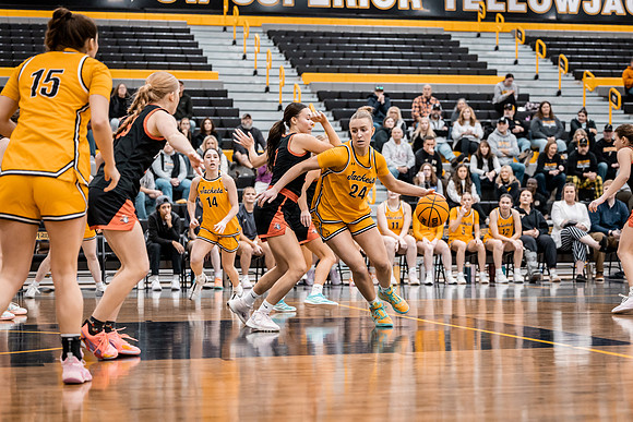 WBB vs MLC Edits-209