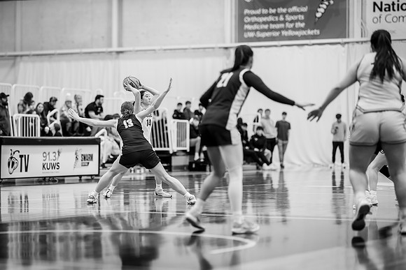 UWS vs UNW WBB-82