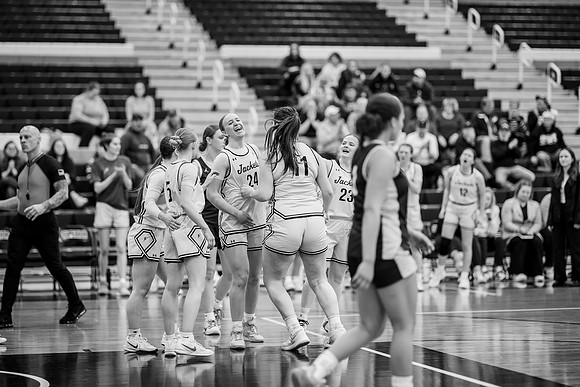 UWS vs UNW WBB-204