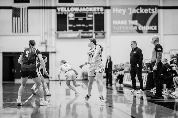 UWS vs UNW WBB-25