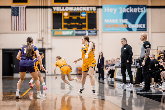 UWS vs UNW WBB-24