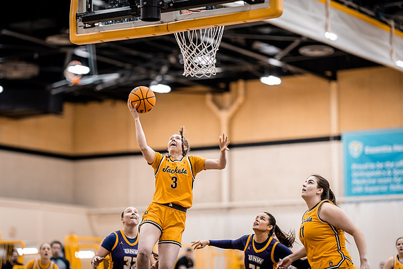 UWS vs UNW WBB-29