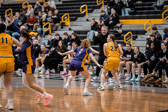 UWS vs UNW WBB-120