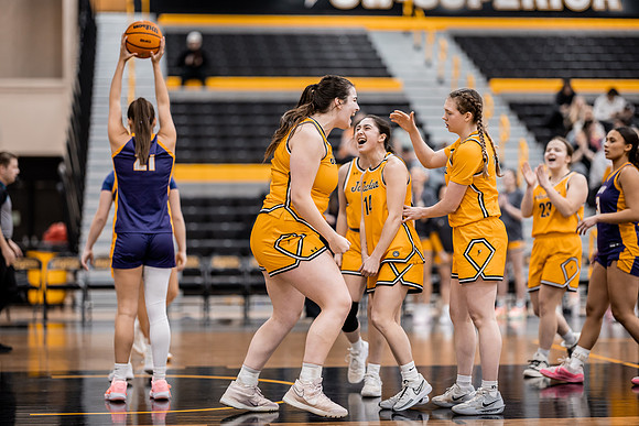 UWS vs UNW WBB-136