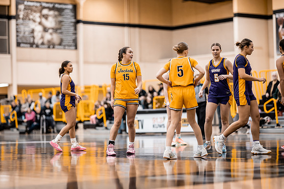 UWS vs UNW WBB-236