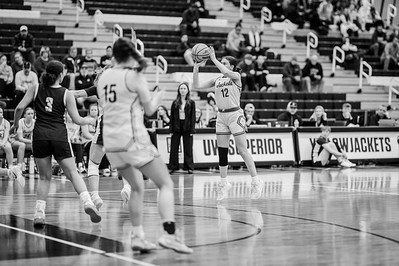 UWS vs UNW WBB-186