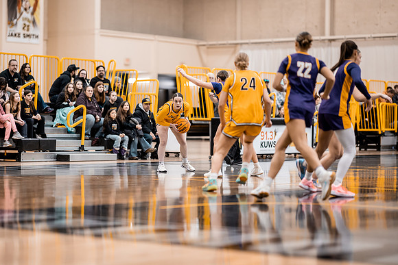 UWS vs UNW WBB-73