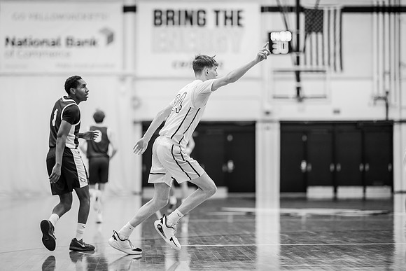 UWS vs UNW MBB-70