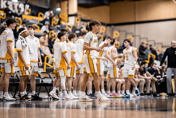 UWS vs UNW MBB-130