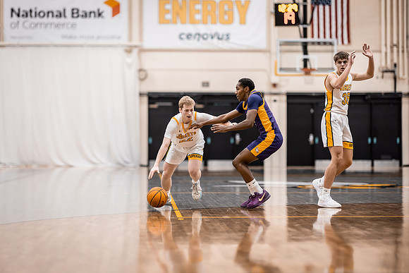 UWS vs UNW MBB-76