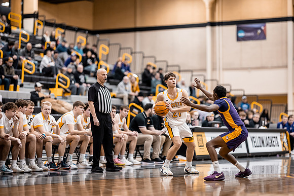 UWS vs UNW MBB-119