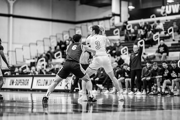 UWS vs UNW MBB-38