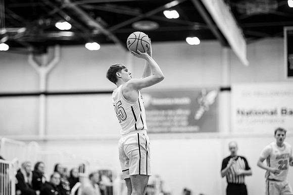 UWS vs UNW MBB-32