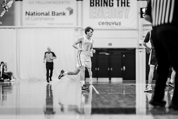 UWS vs UNW MBB-34