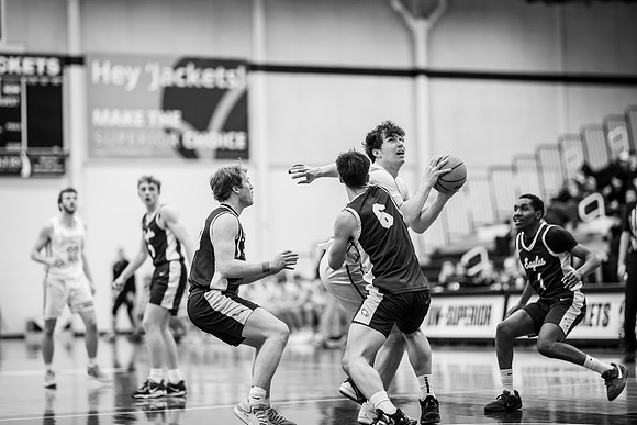 UWS vs UNW MBB-95