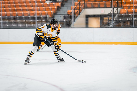 CMHKY vs UMD -124