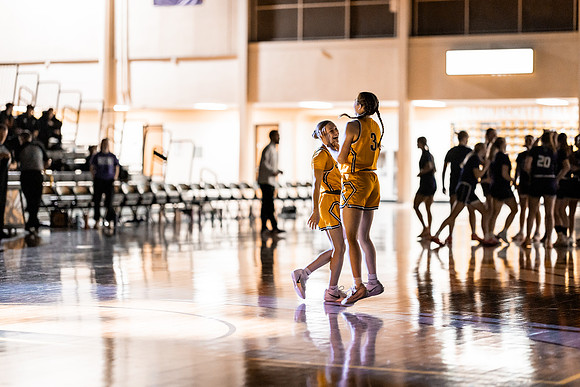 WBB vs Crown-24