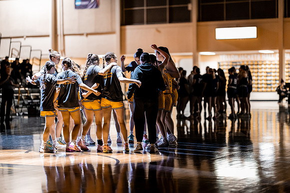 WBB vs Crown-26