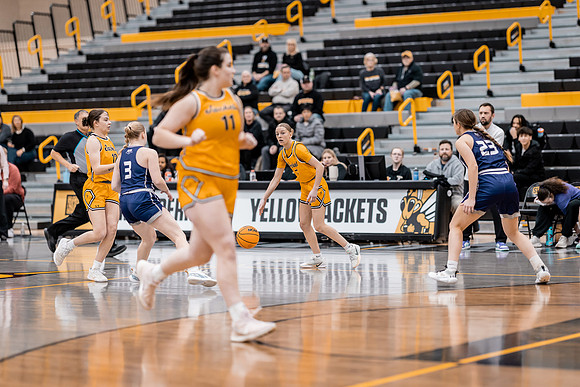 WBB vs Crown-33