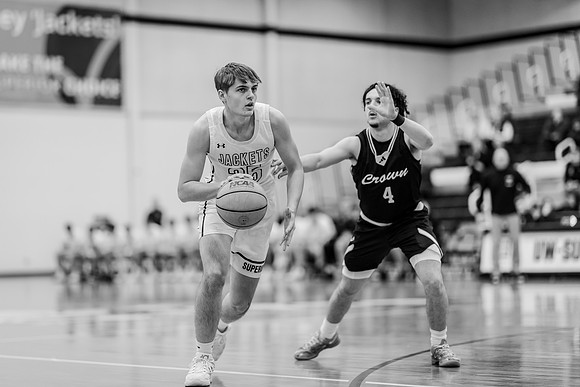 MBB vs Crown-30