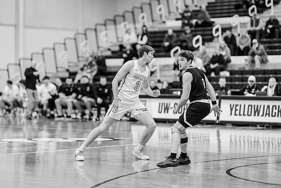 MBB vs Crown-25