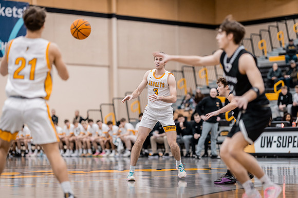 MBB vs Crown-37