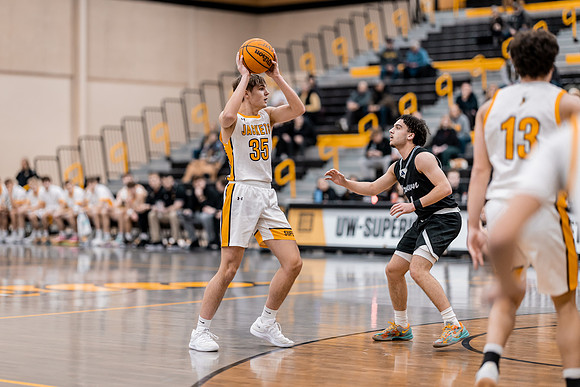 MBB vs Crown-53