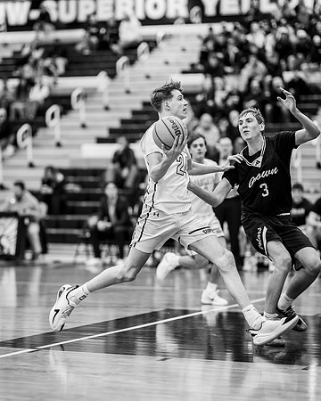 MBB vs Crown-84
