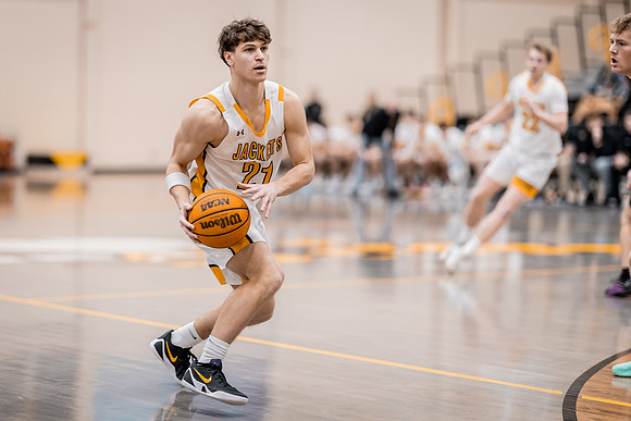 MBB vs Crown-40