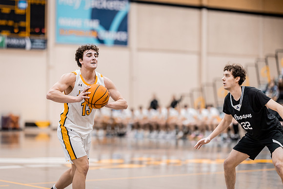 MBB vs Crown-64